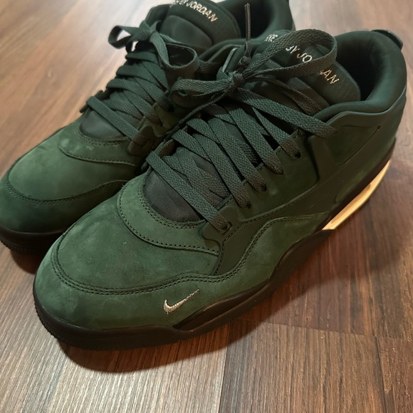 Nigel Sylvester x Air Jordan 4 Bike Air - Picture 4 of 12